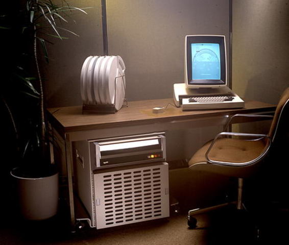 Первый компьютер с мышью Xerox Alto