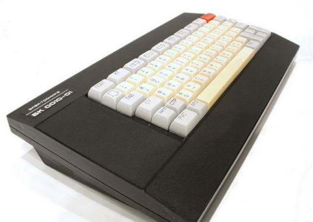 Персональный компьютер БК-0010