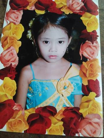 Be the girl on flowers!