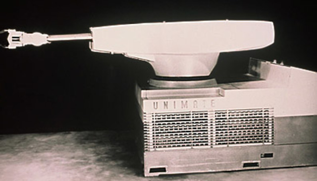 Установлен первый промышленный робот в Европе