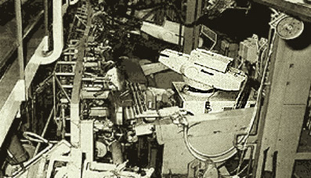 Установлена первая роботизированная линия на заводе  Daimler Benz