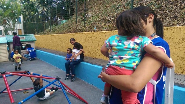 Hitos  pedagógico-sociales del siglo XIX (1830-1850 DC)