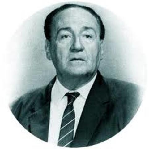 Expulso del País a Víctor Raul Haya de La Torre