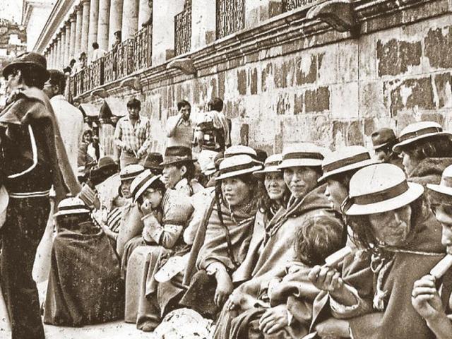 Ecuador.  El Banco impone un conjunto de medidas antisociales