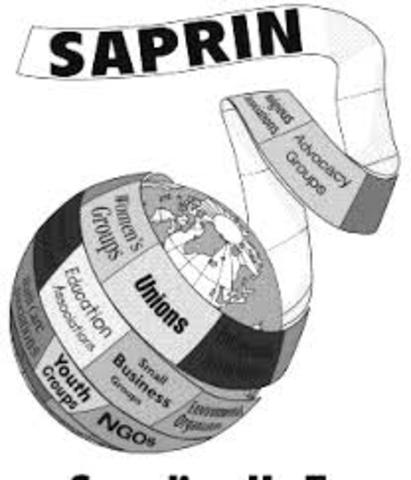 Creación de la Structural Adjustment Participatory Review Initiative (SAPRI).