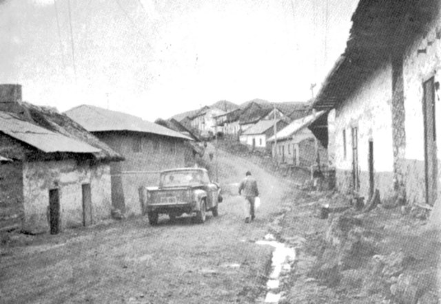 se da el titulo de "Villa del Cerro de Pasco"