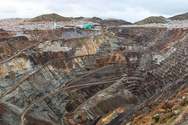 Volcan S.A.A compre la unidad Paragsha a Centromin