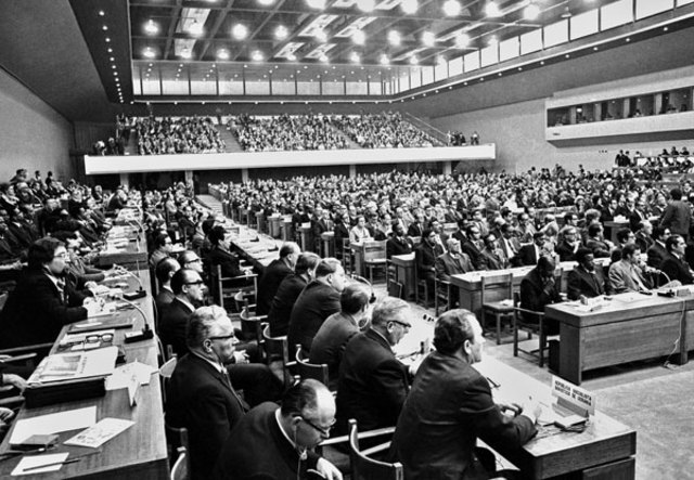 Creación del Programa  Earth Watch