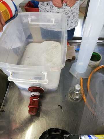 Preparación de envase para fibra de coco