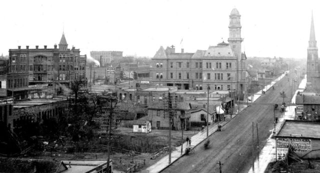 Population of Dallas: 10,358