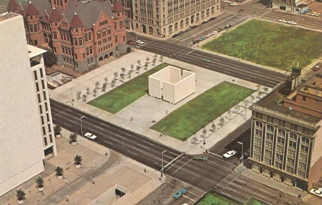 Population of Dallas: 844,401