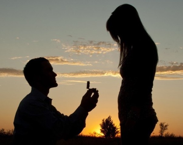 Salir de casa para vivir con mi novia del colegio