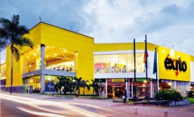 Ascenso a gerente de un almacén con mayor rango