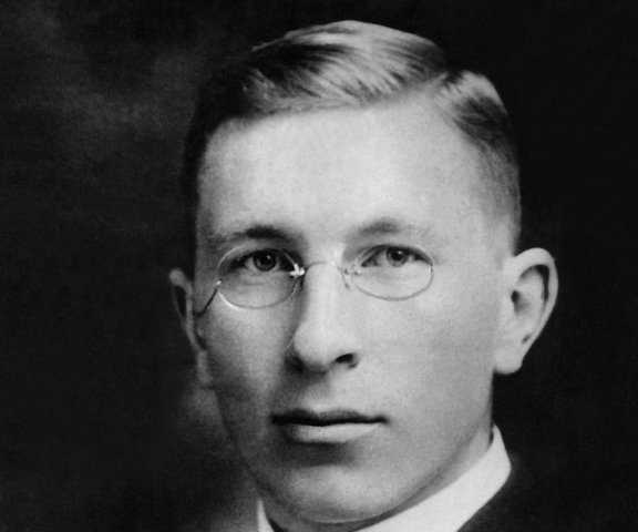 Frederick Banting (+2)