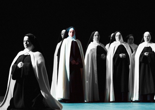 DIALOGUES DES CARMÉLITES