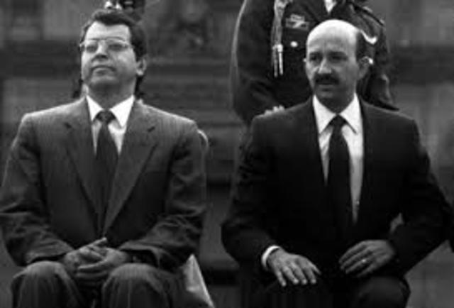 Destitucion de Manuel Camacho Solis como Jefe de gobierno para ser Secretario de Relaciones Exteriores, por parte del Presidente Carlos Salinas de Gortari
