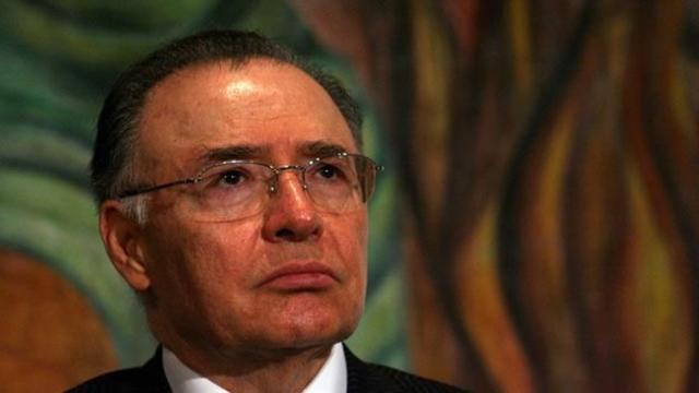 Salinas Modifica su gabinete y Ordena Cese Unilateral Al fuego En Chiapas