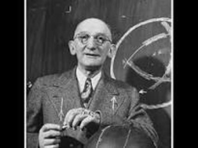 L.L Thurstone ( 1887-1955)