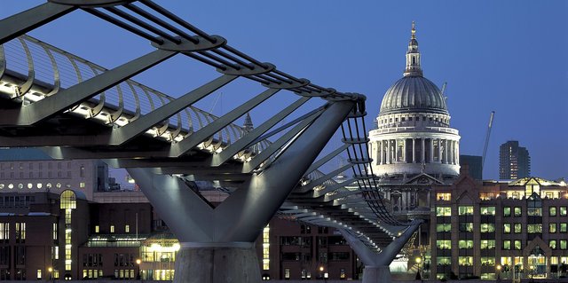 Millennium Bridge