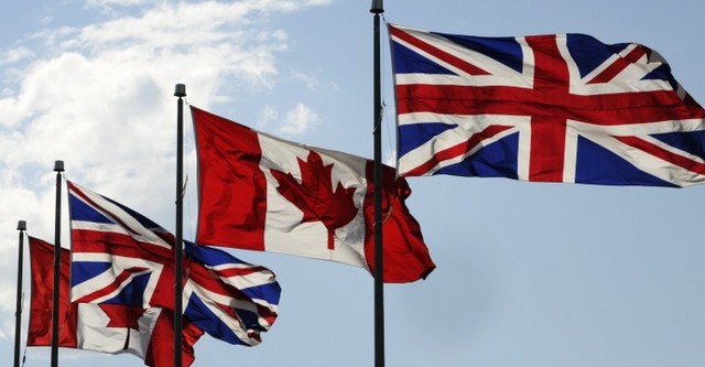 Canada gains full autonomy from Britain