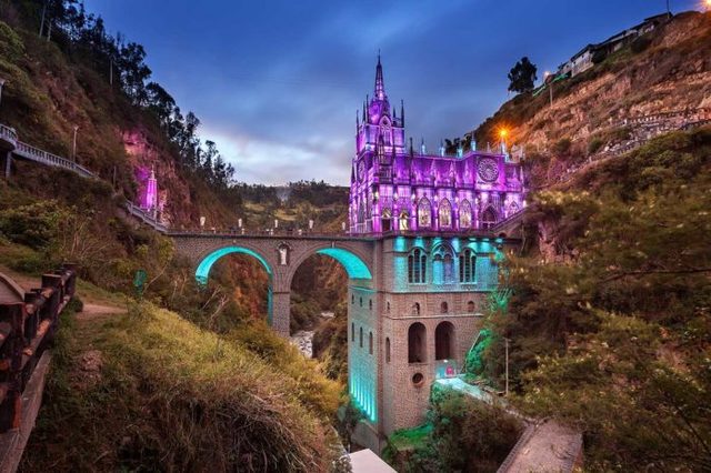 EMPRESA COLOMBIANA DE TURISMO