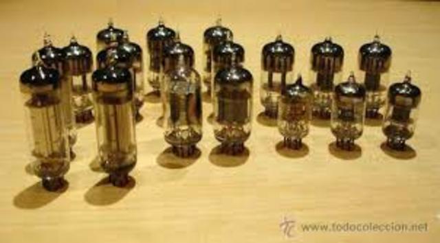 Válvula termoiónica