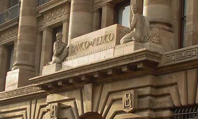 Caen las Reservas de Banxico
