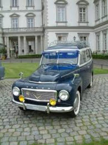 Volvo lanza su primer auto