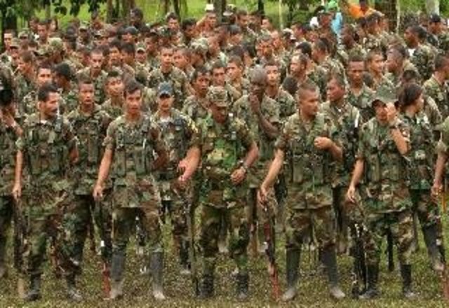 LA ERA DEL PARAMAMILITARISMO