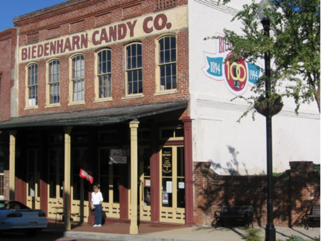 COCA-COLA FIRST BOTTLING
