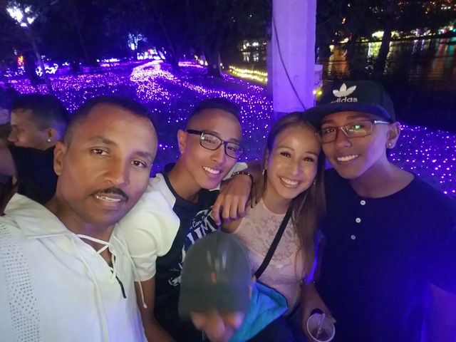 ¿Con quien vives en la actualidad, como es la relación con esas personas?