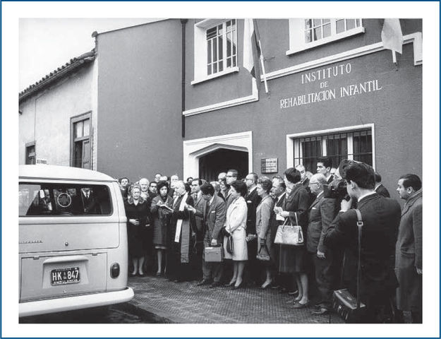 Soiedad Pro-ayuda a niño lisiado