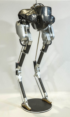 robot biped