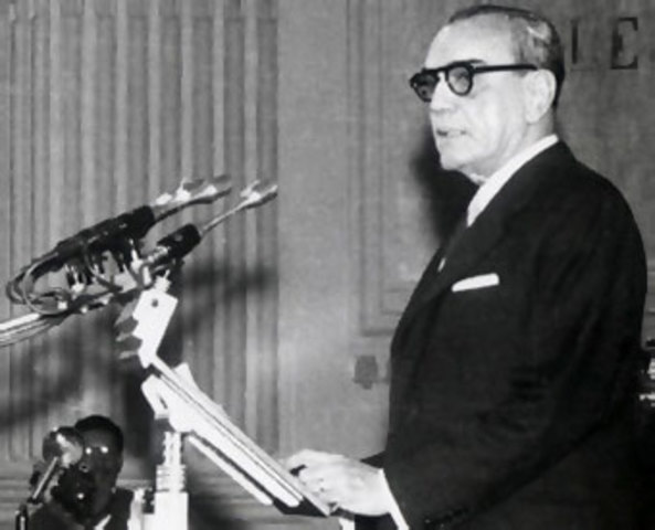 Adolfo Ruiz Cortines  1952-1958