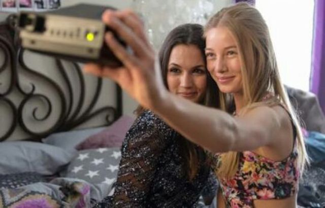 Recuerda a su mejor amiga.