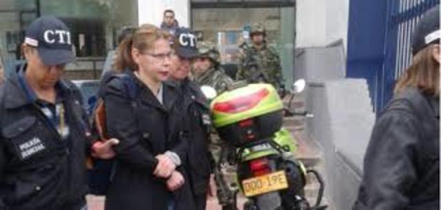 TESTAFERROS DE LA GUERRILLA