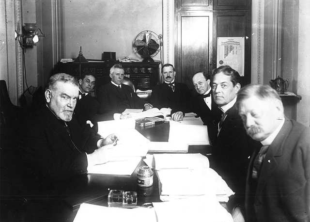 Federal Reserve Act Passed