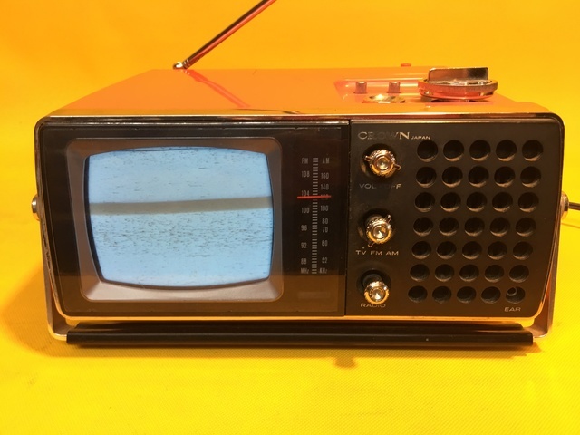 Radio, la televisión y el correo