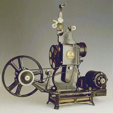 AÑO- 1940  El Proyector cinematográfico