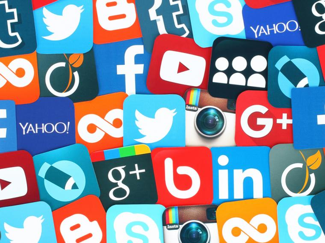 Los Milenarios y las redes sociales.