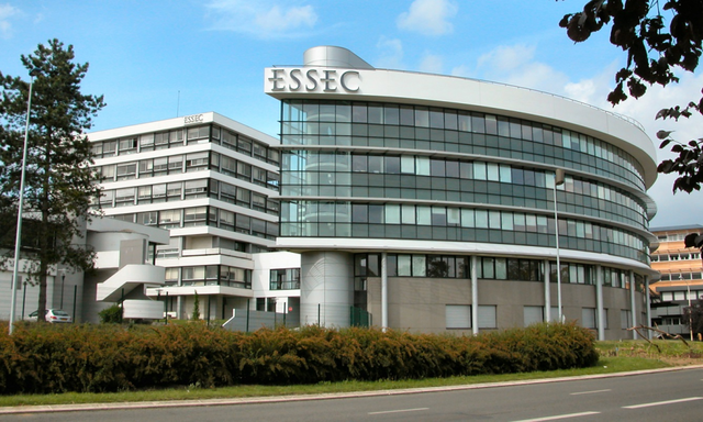 Movimento empresa júnior nasce na França