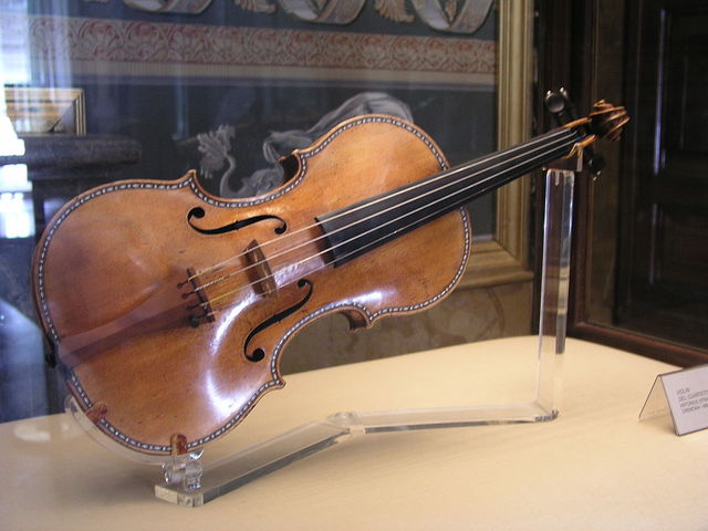 Stradivarius Palatinos