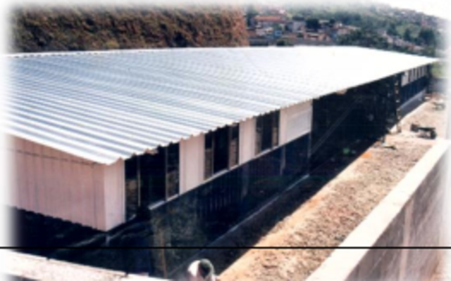 O início de tudo... Escola de Lata