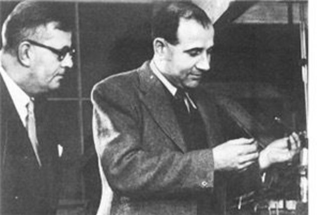 Whinfield y Dickson sintetizan el polietilentereftalato