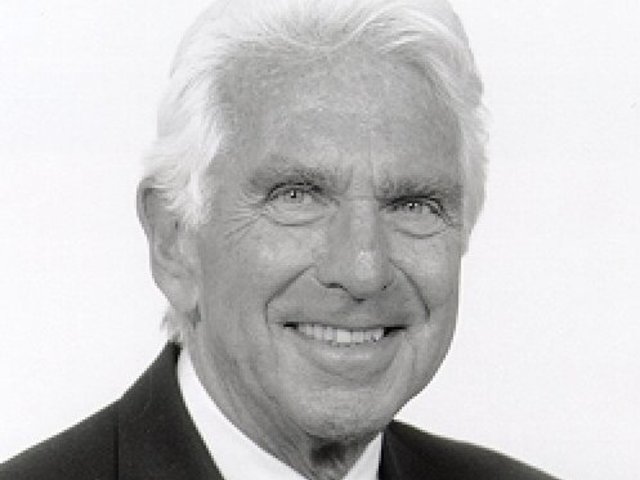 WARREN G. BENNIS