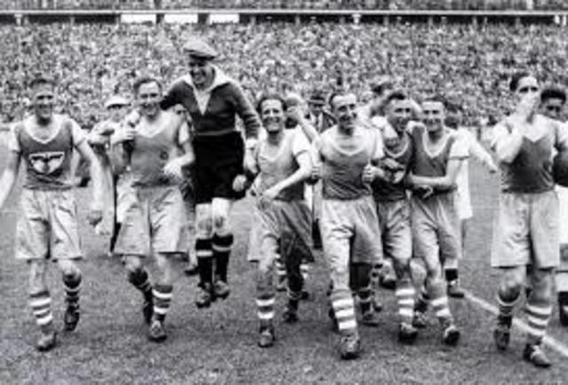 Vladek saved by Americans