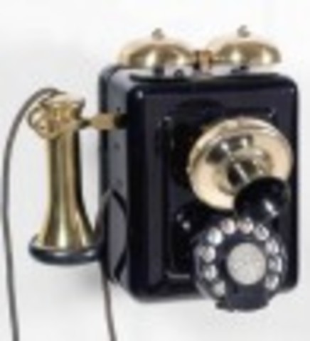 Nuevos sistemas de comunicación: el teléfono y la telegrafía sin hilos.