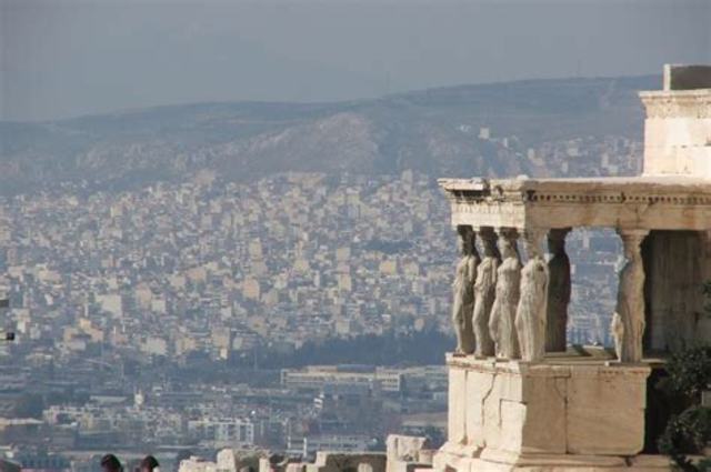 a.C GRECIA, GRANDES PENSADORES DE LA ÈPOCA, DESTACARON LA IMPORTANCIA DE LA ESTADÌSTICA EN LA VIDA DIARIA DE LAS PERSONAS.