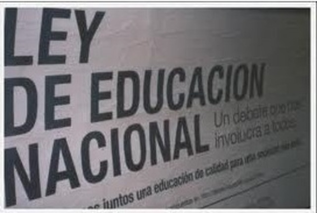 Creación de la Ley de Educación Nacional