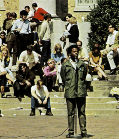 Students Support the Food Workers